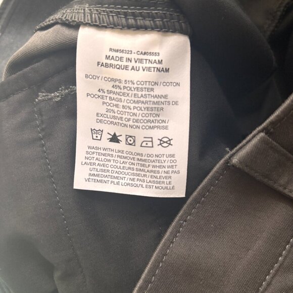 Nike UV 8" Golf Chino Shorts Dri-FIT Dark Gray DA4142-077 Men's Size 30 NWT - Picture 10 of 10